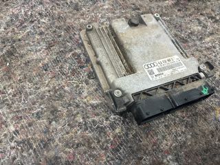 bontott AUDI Q7 Motorvezérlő