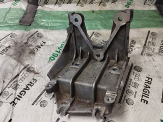 bontott AUDI Q7 Nagynyomású Szivattyú Bak