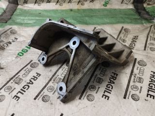 bontott AUDI Q7 Nagynyomású Szivattyú Bak