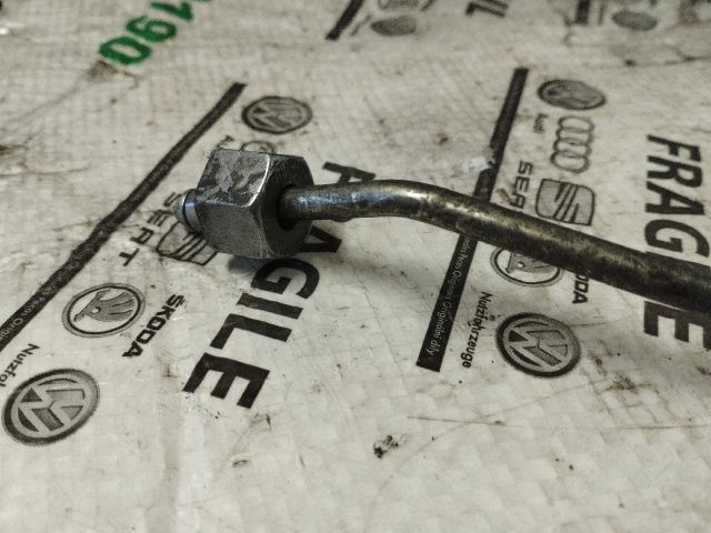 bontott AUDI Q7 Nyomócső