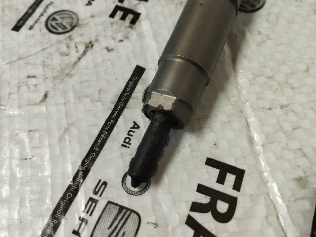 bontott AUDI Q7 Porlasztó (1 db)