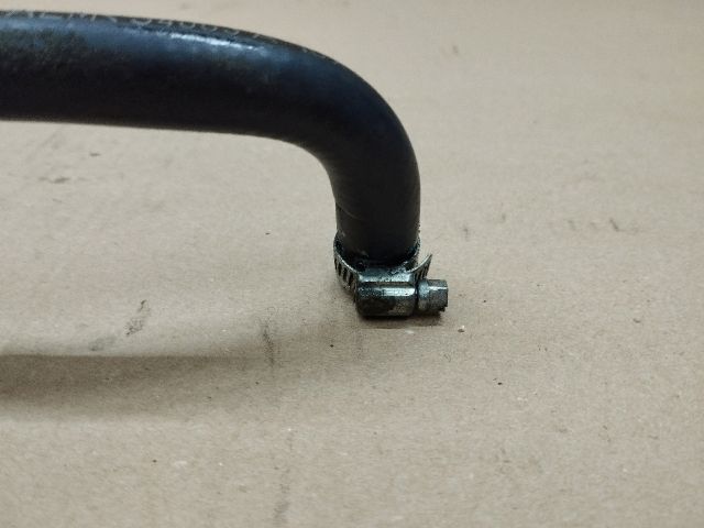 bontott AUDI Q7 Szervócső