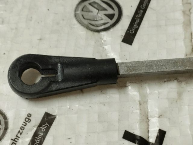 bontott AUDI Q7 Szívósor Állító Vákuumszelep