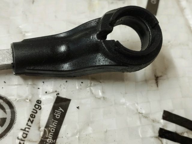 bontott AUDI Q7 Szívósor Állító Vákuumszelep