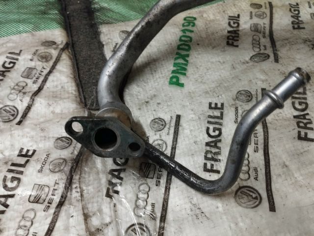 bontott AUDI Q7 Turbó Olajcső