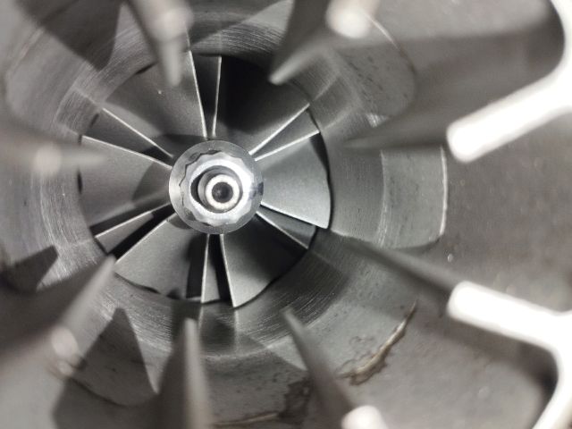 bontott AUDI Q7 Turbó