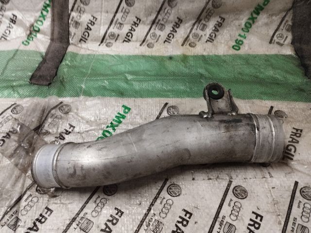 bontott AUDI Q7 Turbócső