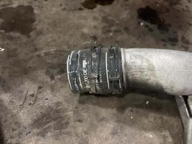 bontott AUDI Q7 Turbócső