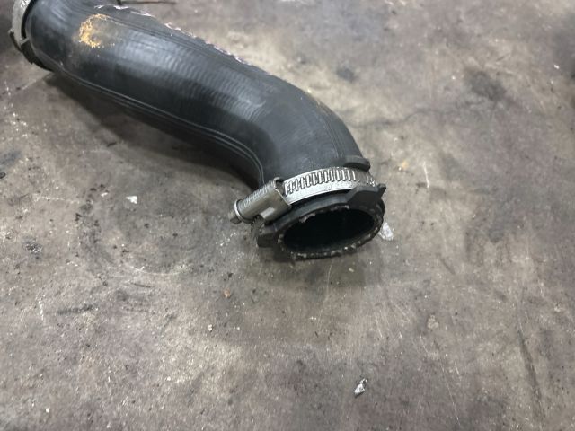 bontott AUDI Q7 Turbócső