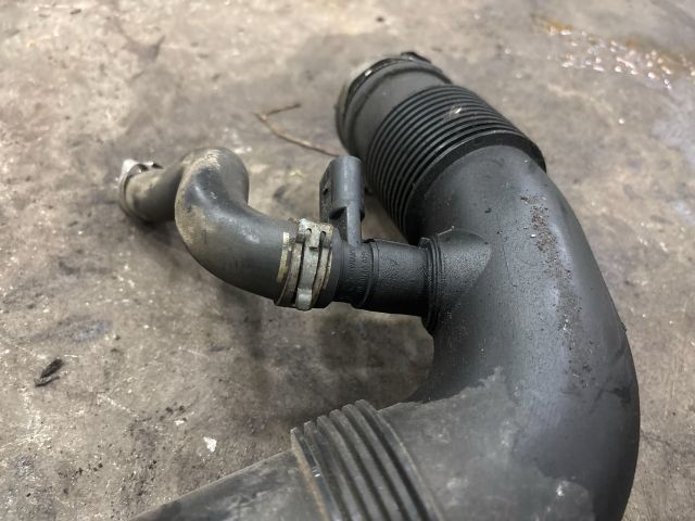 bontott AUDI Q7 Turbócső