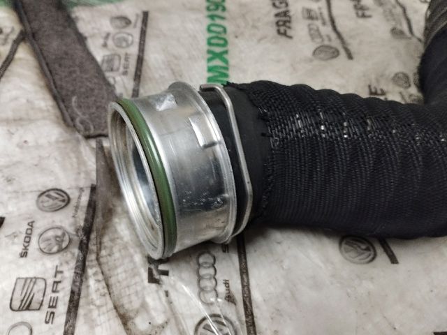 bontott AUDI Q7 Turbócső