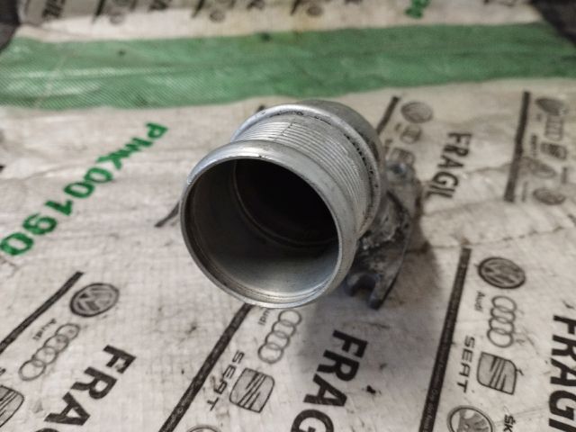 bontott AUDI Q7 Turbócső