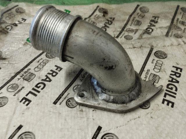 bontott AUDI Q7 Turbócső