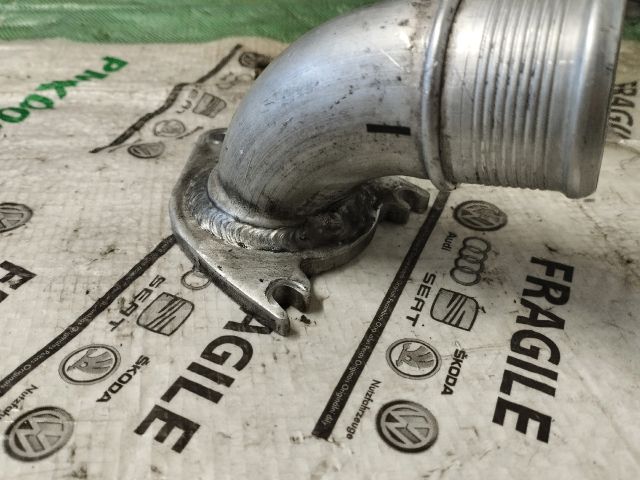 bontott AUDI Q7 Turbócső