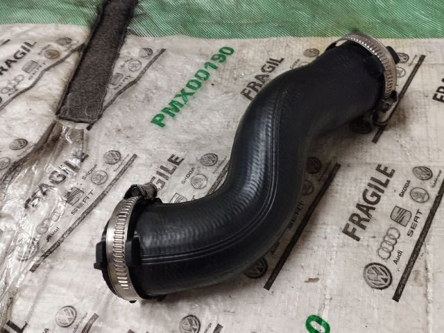 bontott AUDI Q7 Turbócső