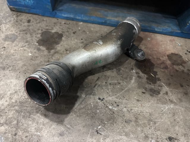 bontott AUDI Q7 Turbócső