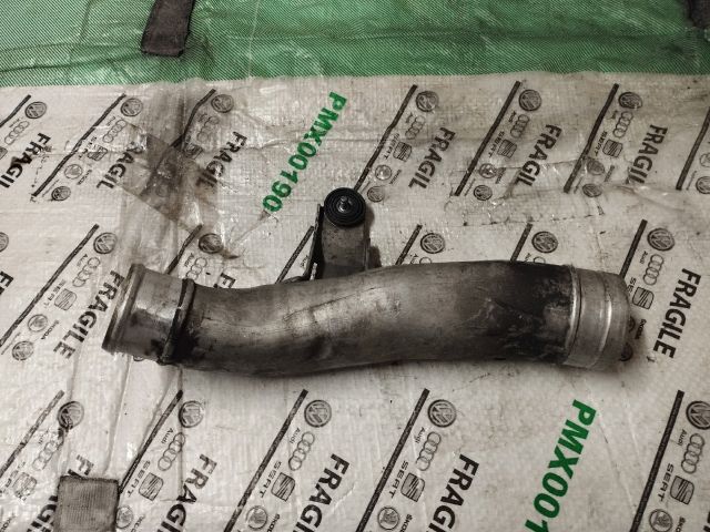 bontott AUDI Q7 Turbócső