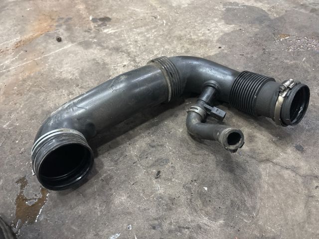 bontott AUDI Q7 Turbócső