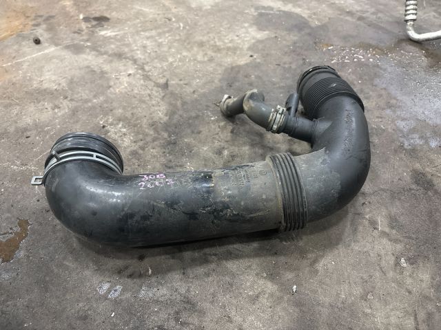 bontott AUDI Q7 Turbócső