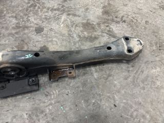 bontott AUDI Q7 Váltó Tartó Bak (Pozíciófüggetlen)