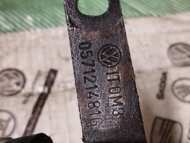 bontott AUDI Q7 Vízcső