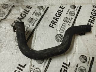 bontott AUDI Q7 Vízcső