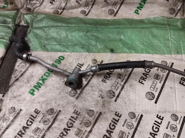 bontott AUDI Q7 Vízcső