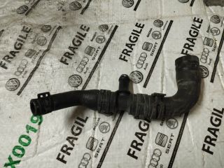 bontott AUDI Q7 Vízcső