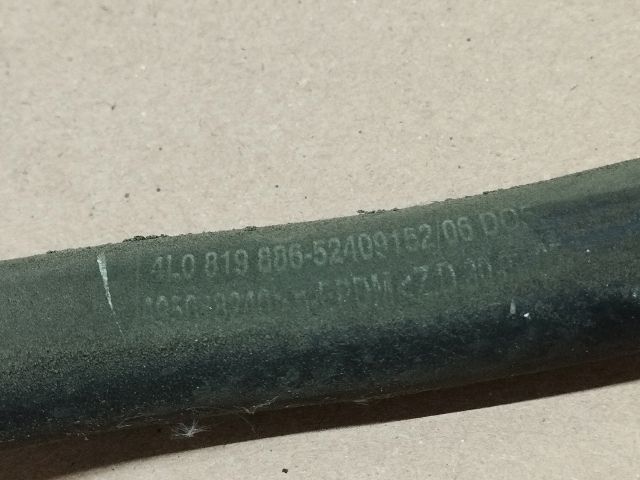 bontott AUDI Q7 Vízcső