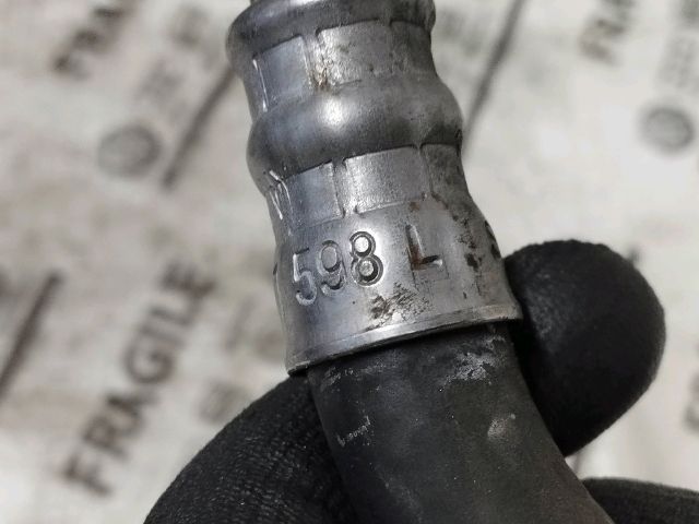 bontott AUDI Q7 Vízcső