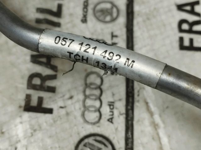 bontott AUDI Q7 Vízcső