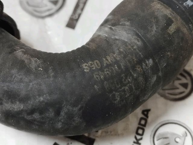 bontott AUDI Q7 Vízcső