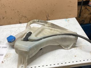 bontott AUDI Q7 Ablakmosó Tartály