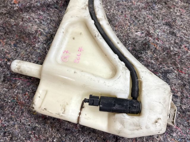 bontott AUDI Q7 Ablakmosó Tartály