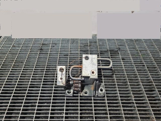 bontott AUDI Q7 Ajtó Zsanér (Pozíciófüggetlen)