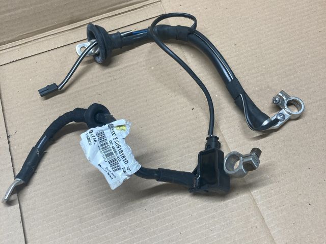 bontott AUDI Q7 Akkumulátor Saru