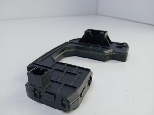 bontott AUDI Q7 Aktív Kormány Elektronika