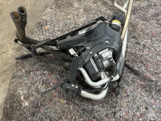 bontott AUDI Q7 Állófűtés (Részeivel)