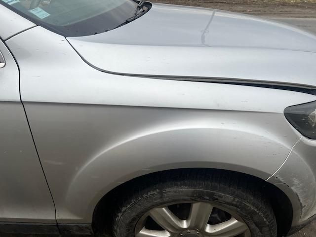 bontott AUDI Q7 Antenna Erősítő