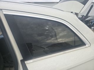 bontott AUDI Q7 Bal C Oszlop Oldalablak Üveg