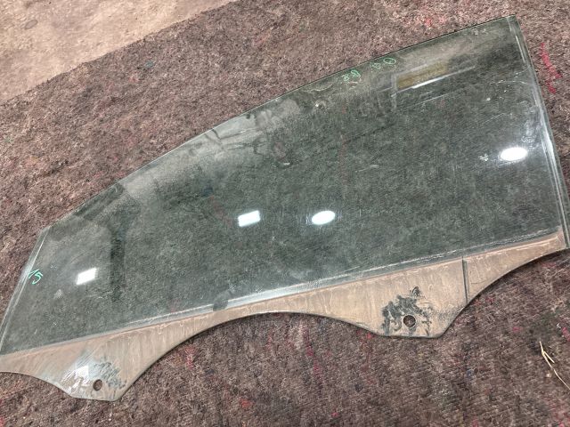 bontott AUDI Q7 Bal első Ablak