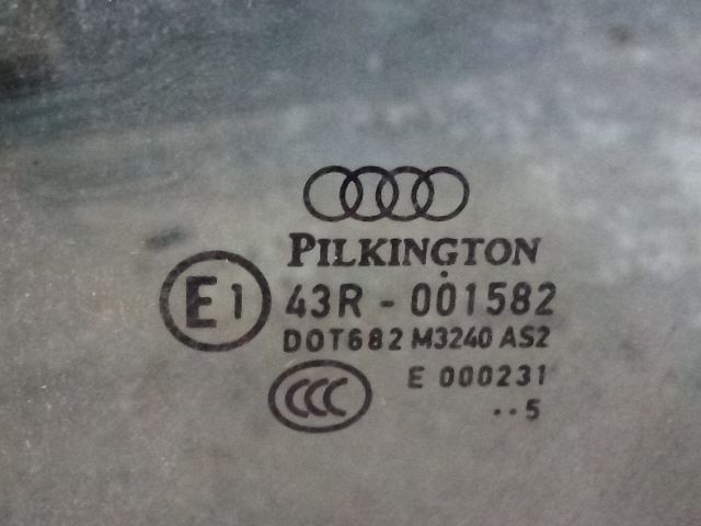 bontott AUDI Q7 Bal első Ablak