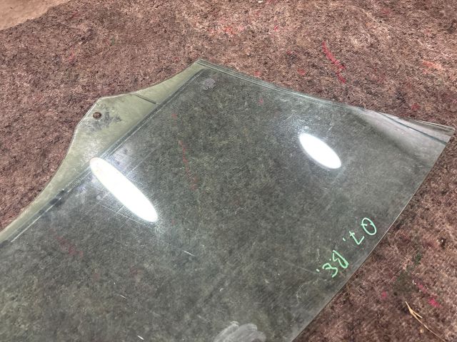 bontott AUDI Q7 Bal első Ablak