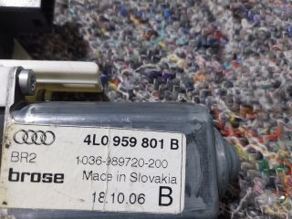 bontott AUDI Q7 Bal első Ablakemelő Motor