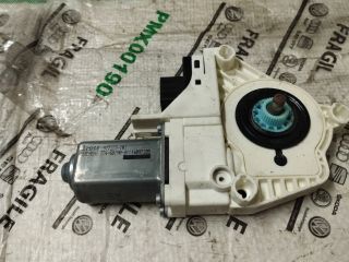 bontott AUDI Q7 Bal első Ablakemelő Motor