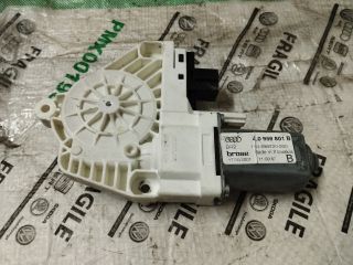 bontott AUDI Q7 Bal első Ablakemelő Motor