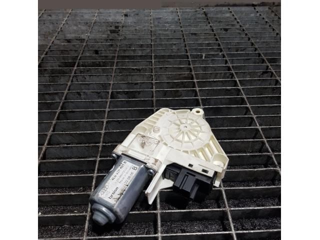 bontott AUDI Q7 Bal első Ablakemelő Szerkezet (Elektromos)