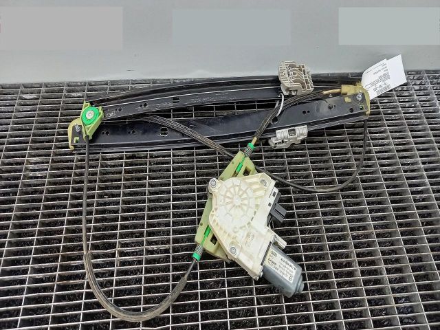 bontott AUDI Q7 Bal első Ablakemelő Szerkezet (Elektromos)