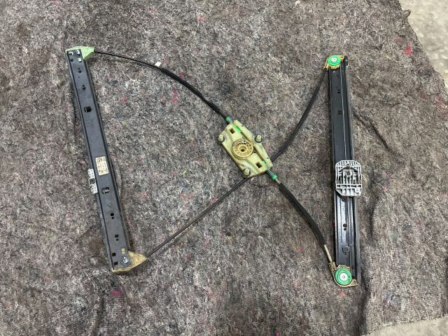 bontott AUDI Q7 Bal első Ablakemelő Szerkezet (Elektromos)