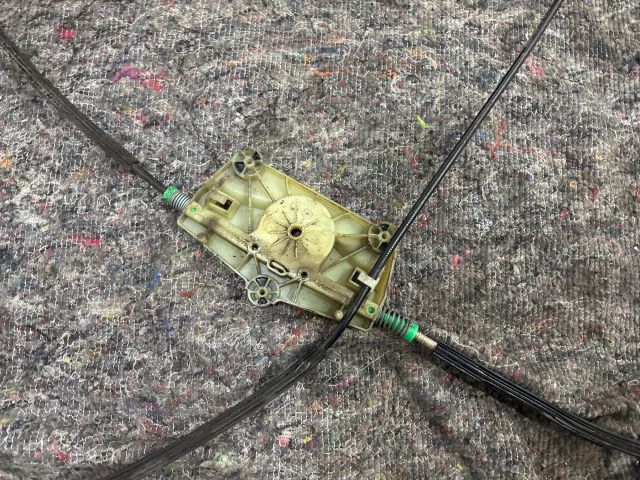 bontott AUDI Q7 Bal első Ablakemelő Szerkezet (Elektromos)